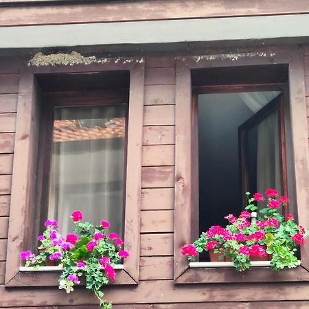 Guest Rooms Melsambria Nesebar Exterior foto